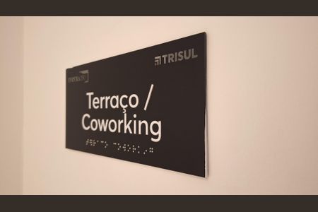 Studio para alugar com 25m², 1 quarto e sem vaga Studio para alugar com 25m², 1 quarto e sem vagaÁrea comum