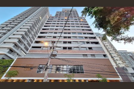 Studio para alugar com 25m², 1 quarto e sem vaga Studio para alugar com 25m², 1 quarto e sem vagaFachada