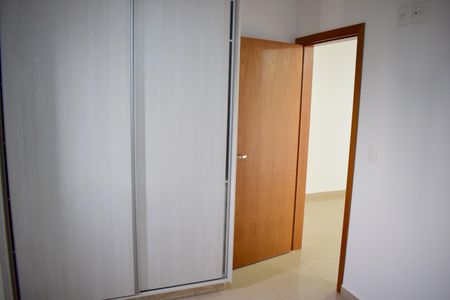 Quarto 1 de apartamento para alugar com 1 quarto, 50m² em Vila Ana Maria, Ribeirão Preto