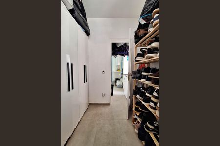 Apartamento à venda com 159m², 4 quartos e 1 vaga Apartamento à venda com 159m², 4 quartos e 1 vagaQuarto de Serviço