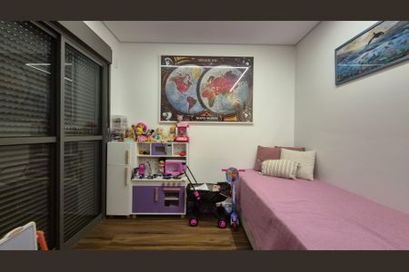 Apartamento à venda com 128m², 3 quartos e 3 vagas Apartamento à venda com 128m², 3 quartos e 3 vagasSuíte