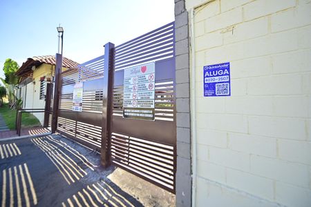 Casa de condomínio para alugar com 60m², 3 quartos e 2 vagas Casa de condomínio para alugar com 60m², 3 quartos e 2 vagasFachada - Placa