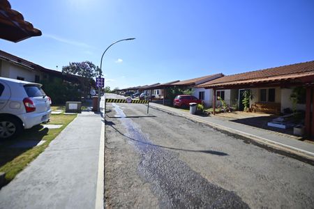 Casa de condomínio para alugar com 60m², 3 quartos e 2 vagas Casa de condomínio para alugar com 60m², 3 quartos e 2 vagasÁrea comum
