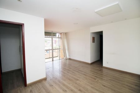 Sala de apartamento para alugar com 2 quartos, 77m² em Penha, Rio de Janeiro