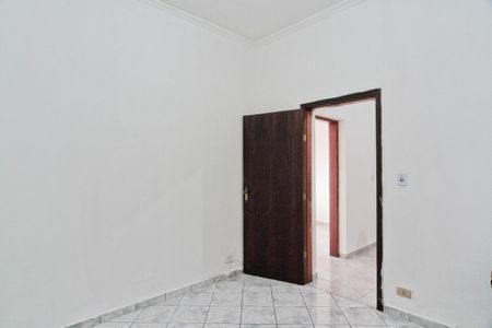 Quarto 2 de casa para alugar com 3 quartos, 70m² em Parque Maria Domitila, São Paulo