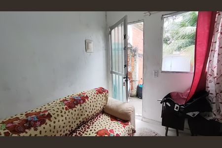Sala de casa à venda com 2 quartos, 50m² em Jacarepaguá, Rio de Janeiro