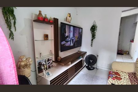 Sala  de casa à venda com 2 quartos, 50m² em Jacarepaguá, Rio de Janeiro