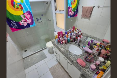 Apartamento à venda com 92m², 2 quartos e 1 vagaBanheiro da Suíte 1