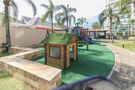 Apartamento à venda com 92m², 2 quartos e 1 vagaÁrea comum