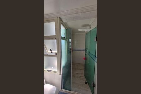 Apartamento à venda com 180m², 3 quartos e 2 vagasBanheiro