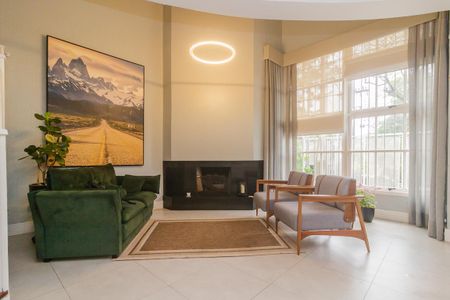 Sala de casa à venda com 4 quartos, 330m² em Ipanema, Porto Alegre