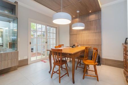 Sala de Jantar de casa à venda com 4 quartos, 330m² em Ipanema, Porto Alegre