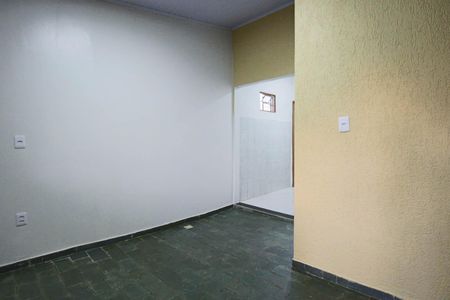 Sala de casa para alugar com 1 quarto, 43m² em Guará, Brasília