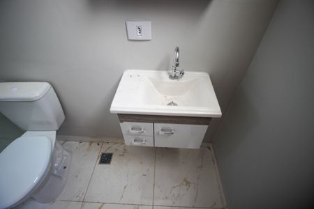 Casa de condomínio para alugar com 59m², 2 quartos e 1 vagaBanheiro 1