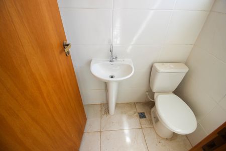 Casa de condomínio para alugar com 59m², 2 quartos e 1 vagaBanheiro 2