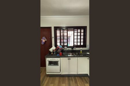 Casa à venda com 230m², 3 quartos e 5 vagas Casa à venda com 230m², 3 quartos e 5 vagas Cozinha