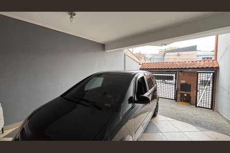 Casa à venda com 230m², 3 quartos e 5 vagas Casa à venda com 230m², 3 quartos e 5 vagasGaragem