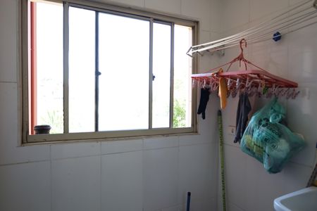 Apartamento à venda com 75m², 3 quartos e 1 vagaÁrea de Serviço