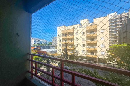 Varanda de apartamento para alugar com 2 quartos, 62m² em Jardim Tres Marias, Guarujá