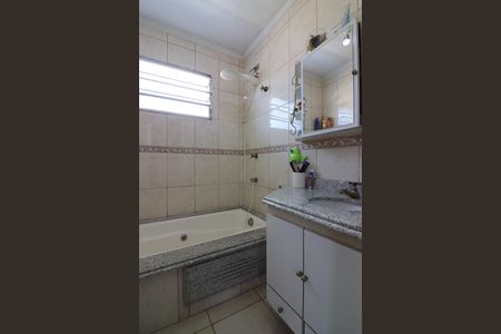 Casa de condomínio à venda com 90m², 2 quartos e 2 vagasBanheiro Social