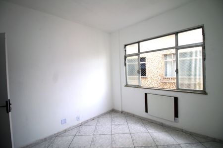 Quarto 2 de apartamento para alugar com 2 quartos, 60m² em Irajá, Rio de Janeiro