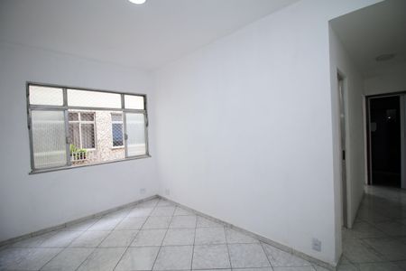 Sala de apartamento para alugar com 2 quartos, 60m² em Irajá, Rio de Janeiro