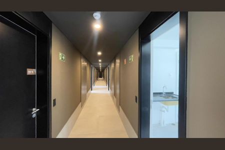 Foto 04 de kitnet/studio à venda com 1 quarto, 21m² em Campo Belo, São Paulo