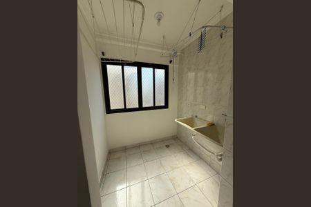 Apartamento à venda com 68m², 2 quartos e 1 vaga Apartamento à venda com 68m², 2 quartos e 1 vagaÁrea de Serviço