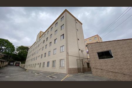 Apartamento à venda com 58m², 2 quartos e 1 vaga Apartamento à venda com 58m², 2 quartos e 1 vagaFachada