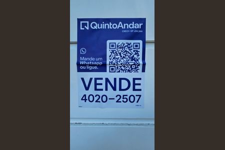Casa à venda com 720m², 5 quartos e 6 vagas Casa à venda com 720m², 5 quartos e 6 vagasPlaca