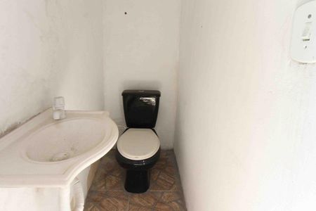 Casa à venda com 287m², 4 quartos e sem vaga Casa à venda com 287m², 4 quartos e sem vagaLavabo do espaço Goumert