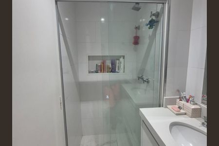 Apartamento para alugar com 57m², 2 quartos e 1 vaga Apartamento para alugar com 57m², 2 quartos e 1 vagaBanheiro Social