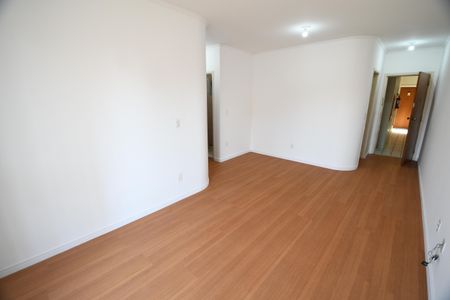 Sala de apartamento para alugar com 1 quarto, 57m² em Conceicao, Campinas
