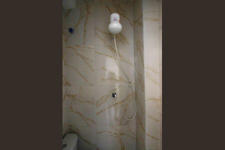 Apartamento para alugar com 60m², 2 quartos e sem vaga Apartamento para alugar com 60m², 2 quartos e sem vagaBanheiro de Serviço