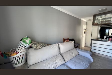 Sala de apartamento à venda com 3 quartos, 65m² em Jardim Santa Genebra, Campinas
