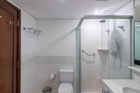 Apartamento à venda com 85m², 2 quartos e 2 vagasBanheiro da Suíte 1