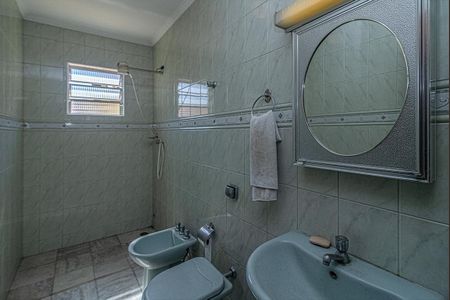 Casa à venda com 126m², 3 quartos e 3 vagasBanheiro Social