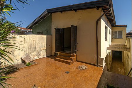 Casa à venda com 126m², 3 quartos e 3 vagasQuintal