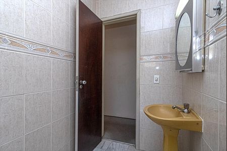 Casa à venda com 126m², 3 quartos e 3 vagasBanheiro da Suíte