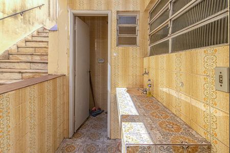 Casa à venda com 126m², 3 quartos e 3 vagasBanheiro de Serviço