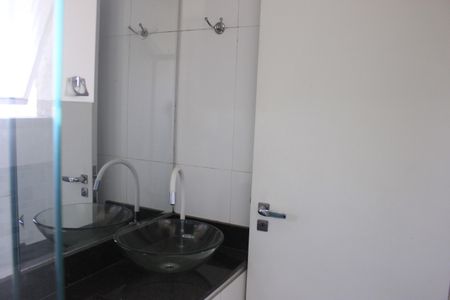 Apartamento à venda com 120m², 4 quartos e 2 vagasBanheiro da Suíte