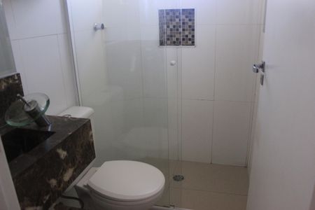 Apartamento à venda com 120m², 4 quartos e 2 vagasBanheiro social 2