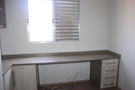 Apartamento à venda com 120m², 4 quartos e 2 vagasQuarto 2