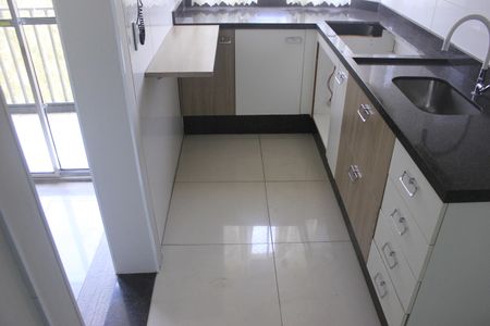 Apartamento à venda com 120m², 4 quartos e 2 vagasCozinha