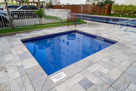 Apartamento à venda com 69m², 3 quartos e 1 vagaÁrea comum - Piscina