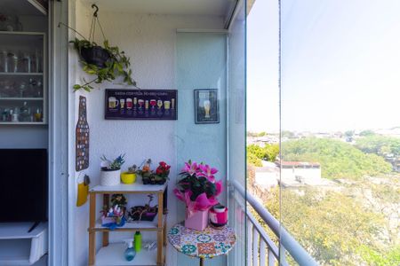 Sacada da Sala de apartamento à venda com 3 quartos, 69m² em Jardim Guairaca, São Paulo