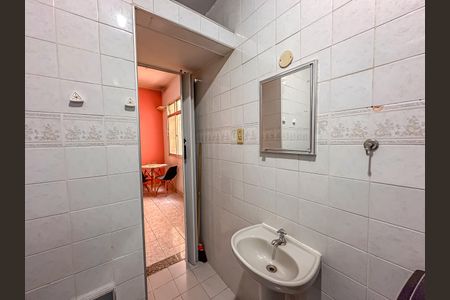 Studio à venda com 32m², 1 quarto e sem vaga Studio à venda com 32m², 1 quarto e sem vagaBanheiro