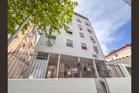 Studio à venda com 32m², 1 quarto e sem vaga Studio à venda com 32m², 1 quarto e sem vagaFachada