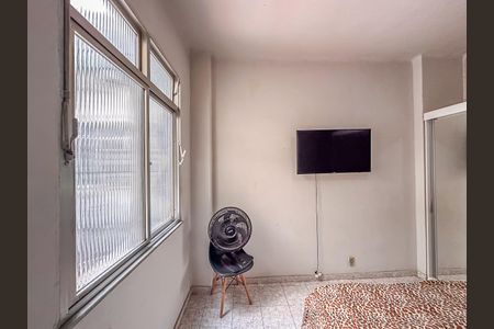 Studio à venda com 32m², 1 quarto e sem vaga Studio à venda com 32m², 1 quarto e sem vagaStudio