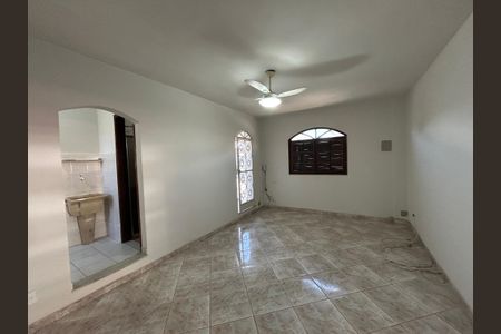 Sala de casa para alugar com 1 quarto, 55m² em Abolição, Rio de Janeiro